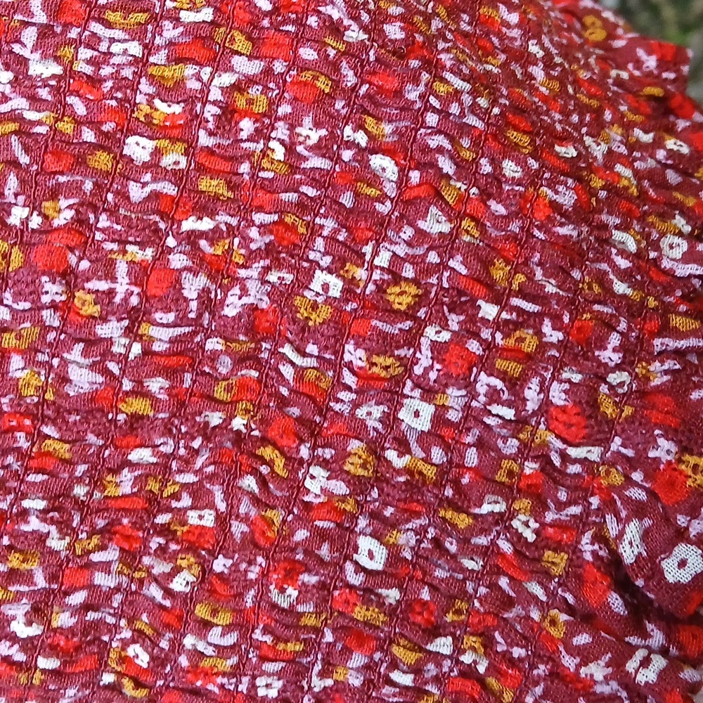 Universal Thread Red Floral Blouse Smocking 100% Cotton Sz Lg. Cottagecore - Picture 3 of 12